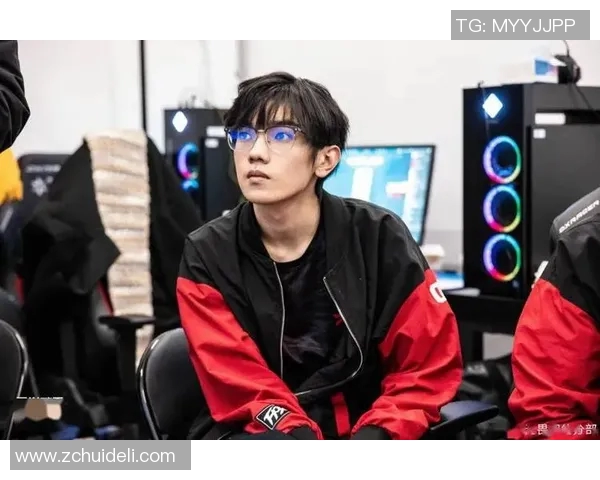 FPX在Major赛中的战术表现分析与评估探讨