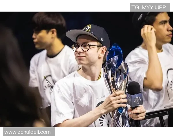 电竞实时数据专家刘秀英揭秘英雄联盟成功秘诀与发展趋势 电竞实时数据专家刘秀英揭秘英雄联盟成功秘诀与发展趋势