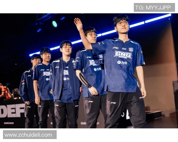 深入解析JDG战队的战术转换与团队协作之道实时新闻